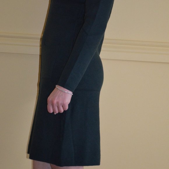 Wool Dress with pockets - Picture 13 of 16